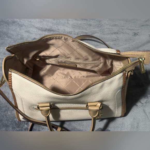 Carine Large Two-Tone Leather Satchel MK EUC - Picture 4 of 6